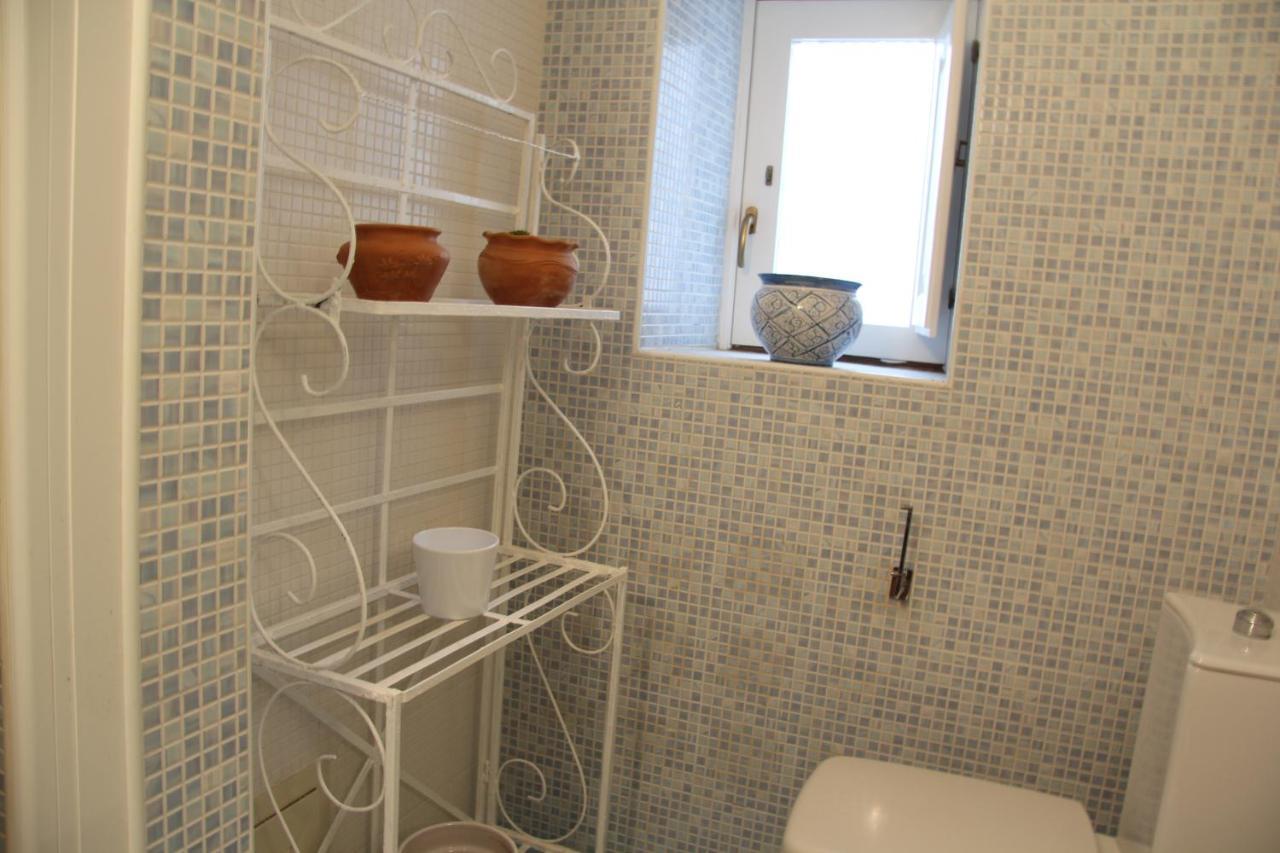 סירקוזה Casa Vacanza Icaros, Ortigia Hictoric Center, 200 Mt From The Beach מראה חיצוני תמונה