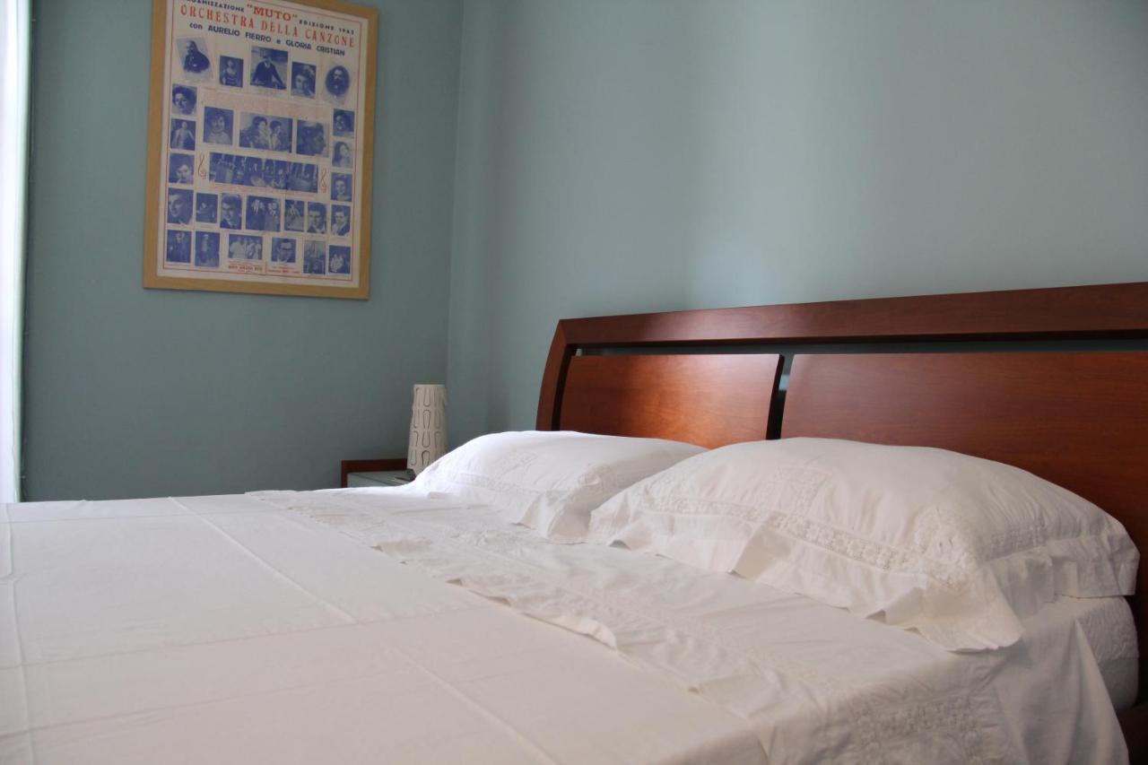 סירקוזה Casa Vacanza Icaros, Ortigia Hictoric Center, 200 Mt From The Beach מראה חיצוני תמונה